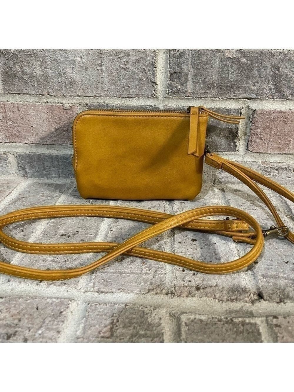 Wristlet